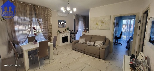 Foto Appartamento a Bellaria-Igea Marina di 140 m² con 5 locali in vendita