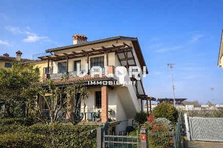 Foto Case semi ndipendenti in VIA GHINOTTA, Castel Bolognese Centro