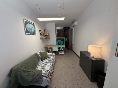 Foto Ufficio a Camaiore Lido di Camaiore di 45 m² con 2 locali in vendita