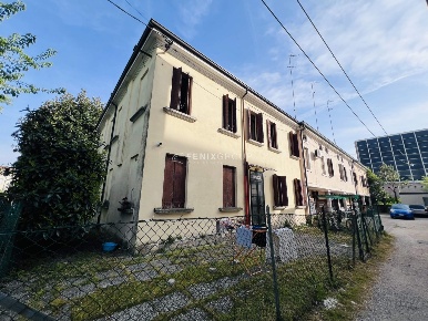 Foto Villa a schiera in Via Ugo Bassi 34, Padova Portello - Ospedali