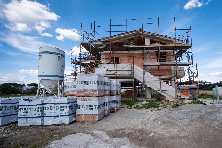 Foto Casa indipendente in via Ippolito Nievo, Campi Bisenzio di 98 m²