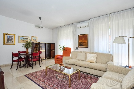 Foto Appartamento in Via Leone Tolstoj  14, Milano Piazza Napoli di 115 m²