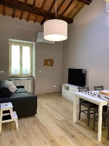 Foto Appartamento a Pistoia Centro Storico di 49 m² con 2 locali in vendita