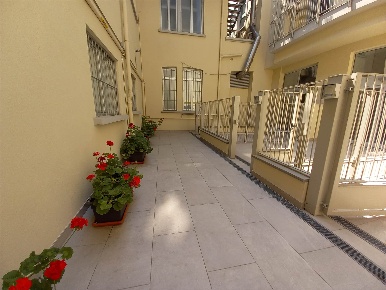 Foto Appartamento in Via Solari 6, Milano Solari di 56 m² con 2 locali