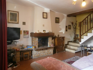 Foto Villa a schiera a Mortara Centro di 108 m² con 3 locali in vendita