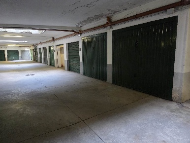 Foto Garage in Viale Fulvio Testi  42, Sesto San Giovanni Fulvio Testi