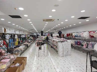 Foto Locale commerciale in Boscofangone-CIS, Nola Cis di 920 m² in vendita