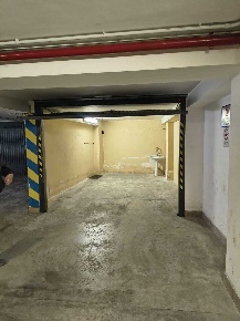 Foto Posti auto a Pescara Stadio - Lungomare Colombo di 20 m² con 1 locali