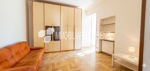 Foto Appartamento a Massa Centro di 80 m² con 4 locali in vendita