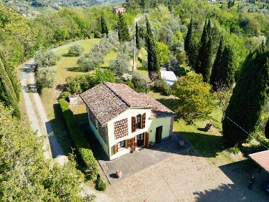 Foto Case semi ndipendenti a Montopoli in Val d'Arno di 108 m² con 4 locali