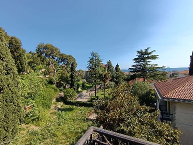 Foto Appartamento a Vallecrosia Centro di 86 m² con 4 locali in vendita