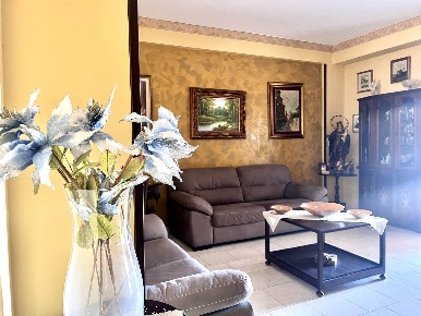 Foto Appartamento a Palermo Ciaculli di 135 m² con 4 locali in vendita