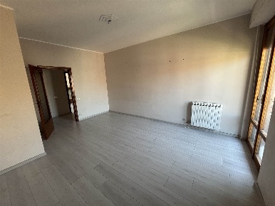 Foto Appartamento a San Severino Marche Centro di 105 m² con 4 locali