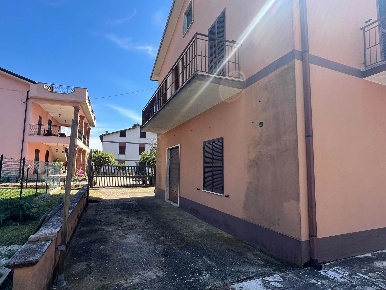 Foto Appartamento in via firenze, Fiano Romano di 95 m² con 3 locali