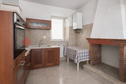 Foto Casa indipendente in Via Circonvallazione 34, Vico nel Lazio Centro