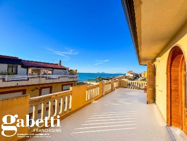 Foto Appartamento in Via TRAZZERA MARINA 683, Capo d'Orlando di 145 m²