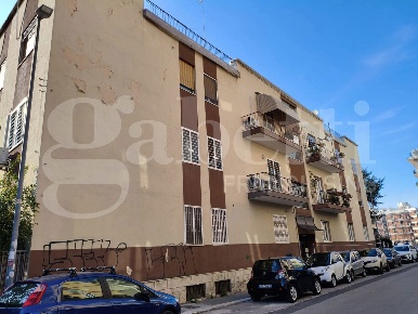 Foto Appartamento in De Ninno, Bari Poggiofranco di 110 m² con 4 locali