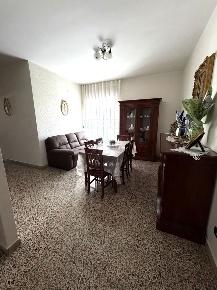 Foto Appartamento in Via Cesare Sportelli 16, Pagani di 130 m² con 4 locali