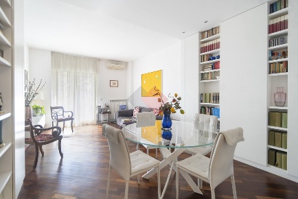 Foto Appartamento in Via Gregorio Ricci Curbastro 56, Roma Marconi di 73 m²