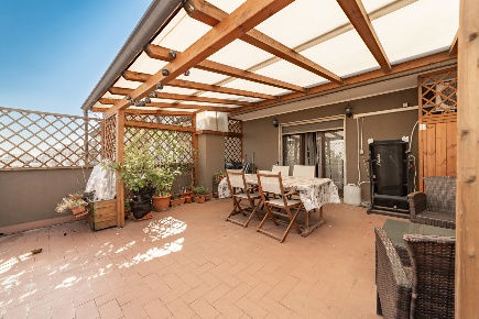 Foto Appartamento in Via Massimo D'Azeglio 29, Rozzano Centro di 120 m²