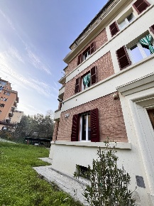 Foto Appartamento a Bologna in vendita