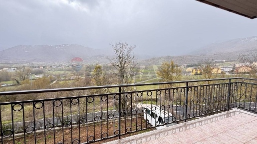 Foto Villa a schiera in localita giardino, Scoppito Colletara di 196 m²