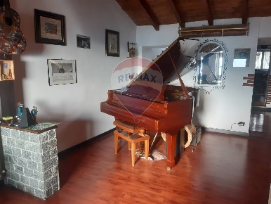 Foto Case semi ndipendenti a Vado Ligure Segno di 125 m² con 4 locali