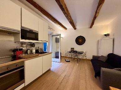 Foto Appartamento in Via Roma, Orbetello Centro di 50 m² con 4 locali