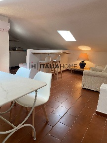 Foto Appartamento in Via Gerolamo Pitzolo, Cagliari San Benedetto di 90 m²