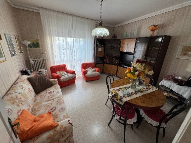 Foto Appartamento in Piazzale della Ricostruzione 12, Fermo Centro di 81 m²