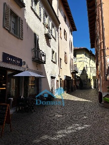 Foto Locale commerciale in Via del Pino, Pinerolo Centro di 35 m²
