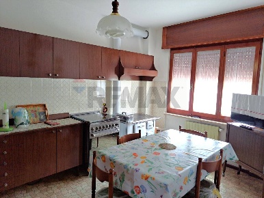 Foto Casa indipendente in Via Ronche 113, Lamon Rugna di 270 m² in vendita
