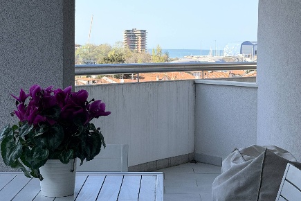Foto Appartamento in Passaggio F.lli Benelli sn, Pesaro Porto di 95 m²