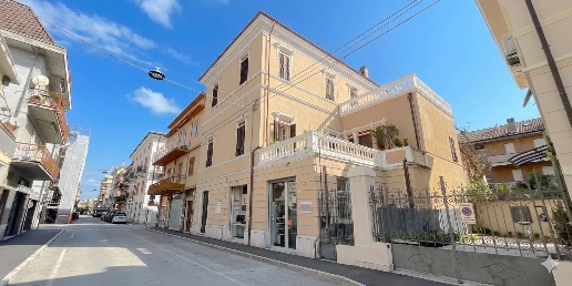Foto Casa indipendente in Via Marconi Guglielmo 39, Grottammare Centro