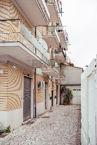 Foto Negozio in via bolognola 74, Roma Fidene di 202 m² con 3 locali