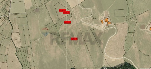 Foto Terreno agricolo in CENTELLE, Civitaquana in vendita