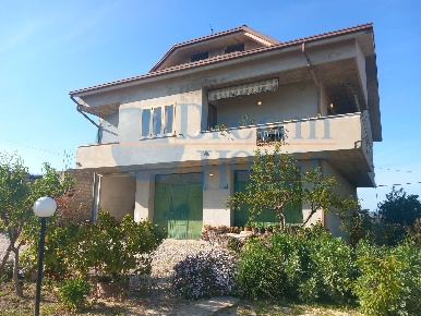 Foto Casa indipendente in Santo stefano, Sant'Omero Poggio Morello