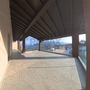 Foto Appartamento in via ponte tresa 28, Cadegliano-Viconago Centro