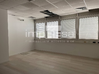 Foto Ufficio in Viale della Repubblica, Villorba Lancenigo Villorba