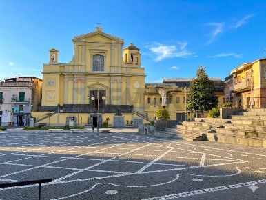 Foto Appartamento in Piazza Nicola Amodio 15, Pollena Trocchia Centro