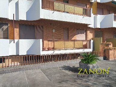 Foto Appartamento in via Ristori, Gorizia Centro di 94 m² con 4 locali