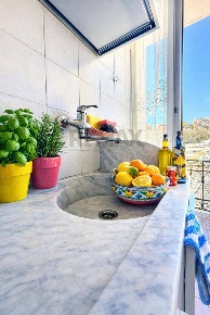 Foto Appartamento in via rolla 31, Genova Cornigliano di 65 m² con 5 locali