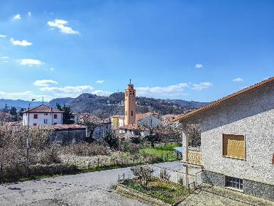 Foto Appartamento a Cengio di 75 m² con 3 locali in vendita
