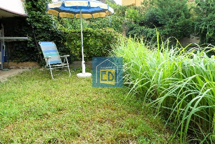 Foto Appartamento in Via Rusca 53, Savona di 96 m² con 5 locali in vendita