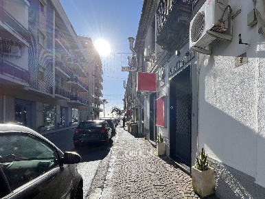 Foto Negozio in via Tommaso Gulli, Catanzaro Catanzaro Lido di 35 m²