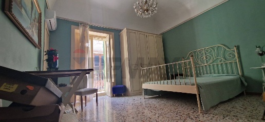 Foto Casa indipendente in via Minardi, Ragusa Centro di 211 m² con 9 locali