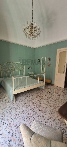 Foto Casa indipendente in via Minardi, Ragusa Centro di 211 m² con 9 locali