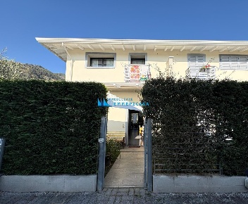 Foto Villa a schiera a Massa Centro di 100 m² con 4 locali in vendita