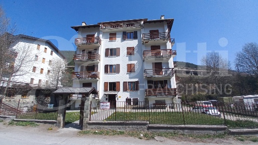 Foto Appartamento in Viale Pineta 9, Oulx Beaulard di 40 m² con 2 locali