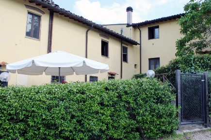 Foto Appartamento a Bagno a Ripoli Centro di 140 m² con 8 locali in vendita